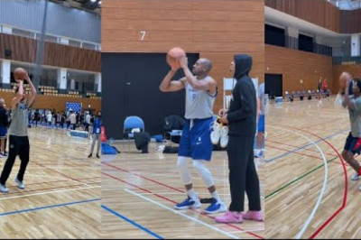 Warriors Wizards Practice In Japan