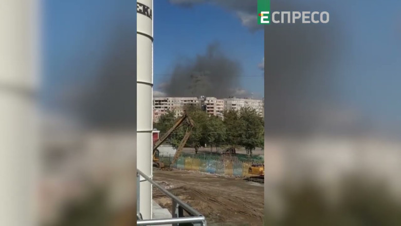 Residents of Mariupol report explosions
