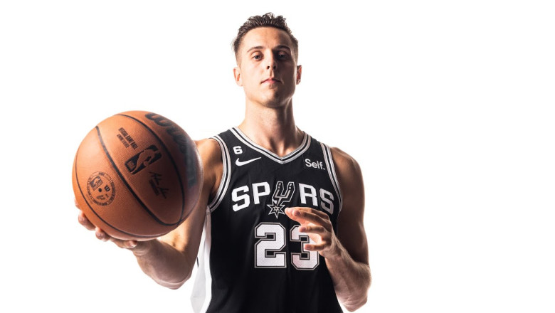 2022-23 San Antonio Spurs Preseason | Zach Collins Media Availability | 9.29.22