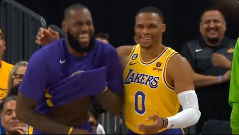 Russell Westbrook couldn't believe he got blamed for the Lakers bench technical foul 😂