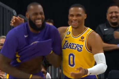 Russell Westbrook couldn't believe he got blamed for the Lakers bench technical foul 😂