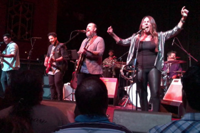 Colin Hay (Man at Work) - It's a Mistake