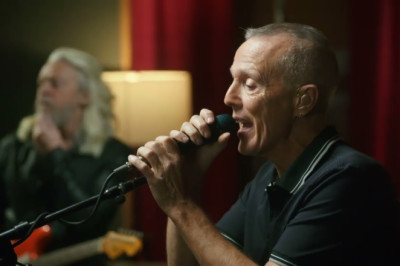 Tears for Fears: KCRW Live from The Village Studios