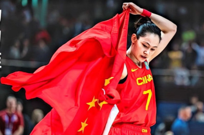 YANG LIWEI 14 Points in China Impressive Victory Over South Korea【杨力维14分 中国女篮狂胜韩国】