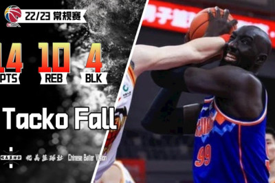 229 Giant Taco Farr wins offense and defense 229巨人塔科·法尔制胜攻防！14分10篮板4封盖｜个人集锦｜CBA 深圳VS新疆｜2022.10.13