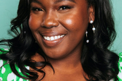 The 4 'essential' relationships that helped this 32-year-old grow her business to bring in 7 figures