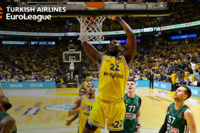 Maccabi Showtime!
