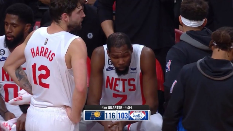 Kevin Durant got a huge headache from Ben Simmons after he kept f*cking it up😂