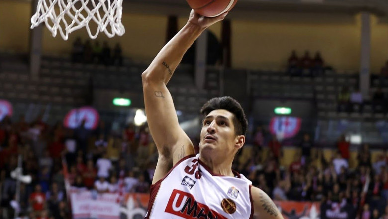 Derek Willis Highlights 16 Pts vs Pallacanestro Trieste