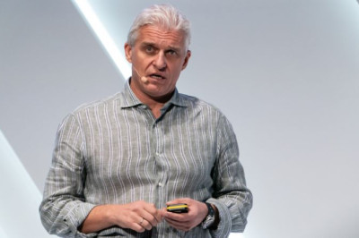 Oleg Tinkov renounces Russian citizenship over war in Ukraine | CNN Business