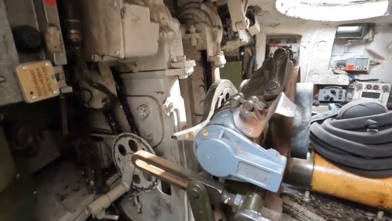Inside in Т-90А Russian Tanks by Ukrainian