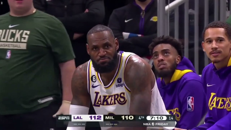 LAKERS vs BUCKS insane game (Full 4th quarter)