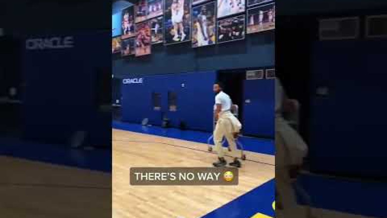 Curry hit 5 in a row from DEEP 😦 (via @ari_fararooy/TT)