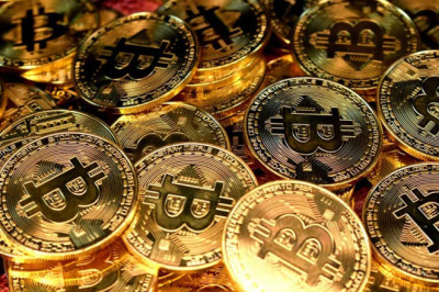 Bitcoin Surges Above $21K, Ethereum, Dogecoin Rally Intact — Analyst Says This 'Could Awaken Some Dormant Long-Term Bulls'