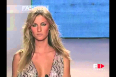 Gisele Bündchen runway compilation/ compilação de desfiles (3)
