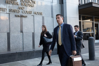 Elon Musk defends his old tweets in securities fraud trial in San Francisco