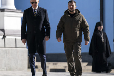 Sneaking a president from DC to Kyiv without anyone noticing