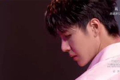 【纯享】王一博《散落的华服》Versace on the Floor 2020天猫双11开幕直播盛典  Global Shopping Festival 2020 | 优酷 YOUKU