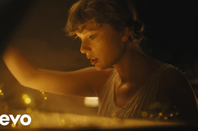 Taylor Swift - cardigan (Music Video)