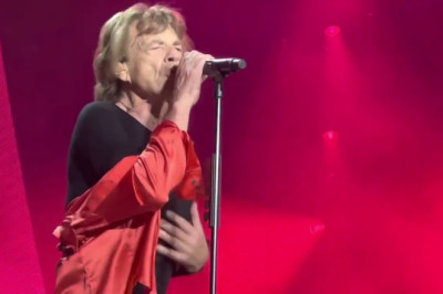 At age 79 this is really unbelievable - Mick Jagger - Rolling Stones - Out Of Control 2022 Stockholm