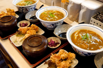Katsudon! Curry with Fried Chicken! Super Fast Udon Restaurant that Satisfies the Hungry Workers!