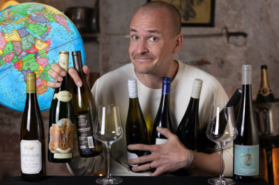 Riesling Revelations: Journey through 8 Unique Wines in a Tasting Tour