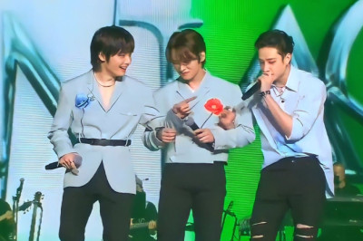 Bang Chan performing Connected song on Maniac Concert