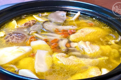 Chicken Soup with Mix Mushroom