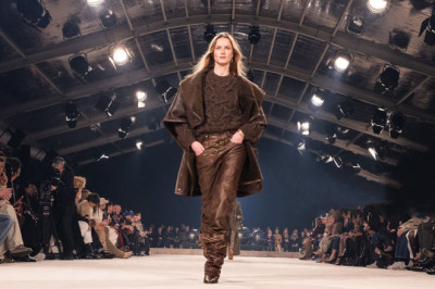 Isabel Marant | Fall Winter 2024/2025 | Full Show
