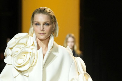 Elie Saab | Fall Winter 2024/2025 | Full Show