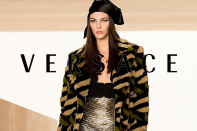 Vittoria Ceretti X Versace | Runway Collection