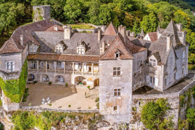 Visite du Château de Cénevières avec son propriétaire, Patrick de Braquilanges