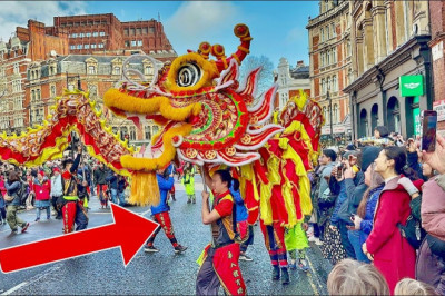 London's Chinese New Year GRAND PARADE 2024: Year of the Dragons Walking Tour [4K HDR]