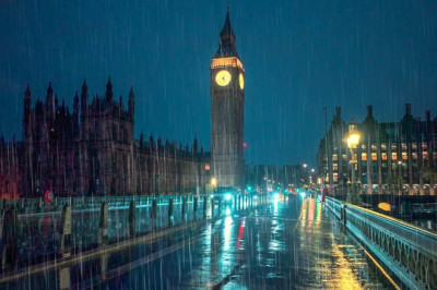 RAINY LONDON DAWN WALK -  Westminster Bridge to Piccadilly Circus · 4K HDR