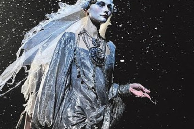 John Galliano | Fall Winter 2009/2010 Full Fashion Show | Exclusive