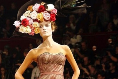 Alexander McQueen | Spring Summer 2007 Full Show | Exclusive