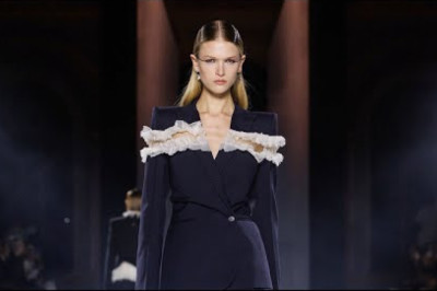 McQueen | Spring Summer 2025 Paris Fashion Week
