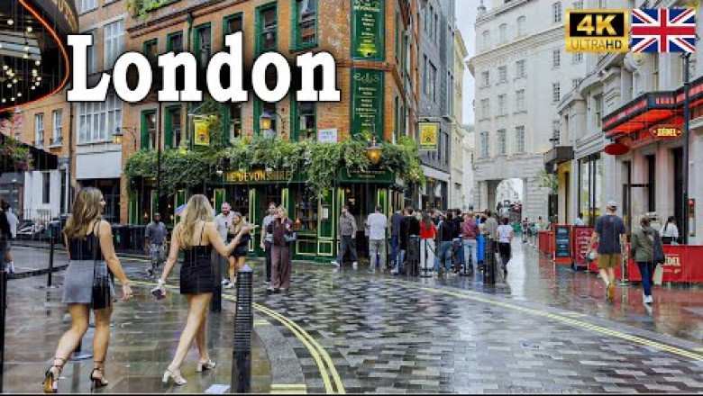 Amazing Rainy Saturday Night Walking Tour in London | 4K HDR