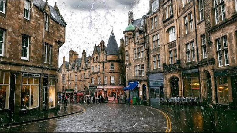 Edinburgh — An Edinburger’s Walk Through Scotland’s Most Beautiful City