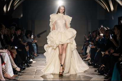 McQueen | Spring/Summer 2027 | London Fashion Week